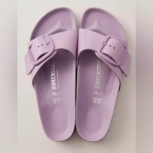 Birkenstock Madrid Big Buckle- High-Shine Crocus- Women’s 9